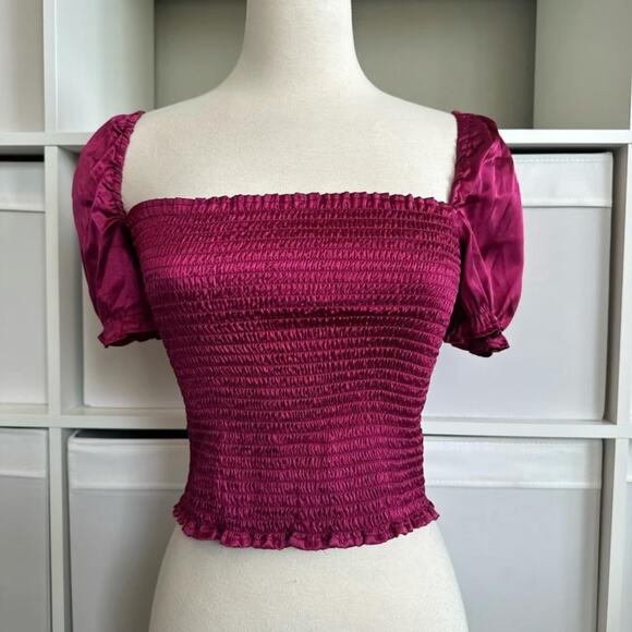 Urban Outfitters Crop Top - Picture 1 of 6